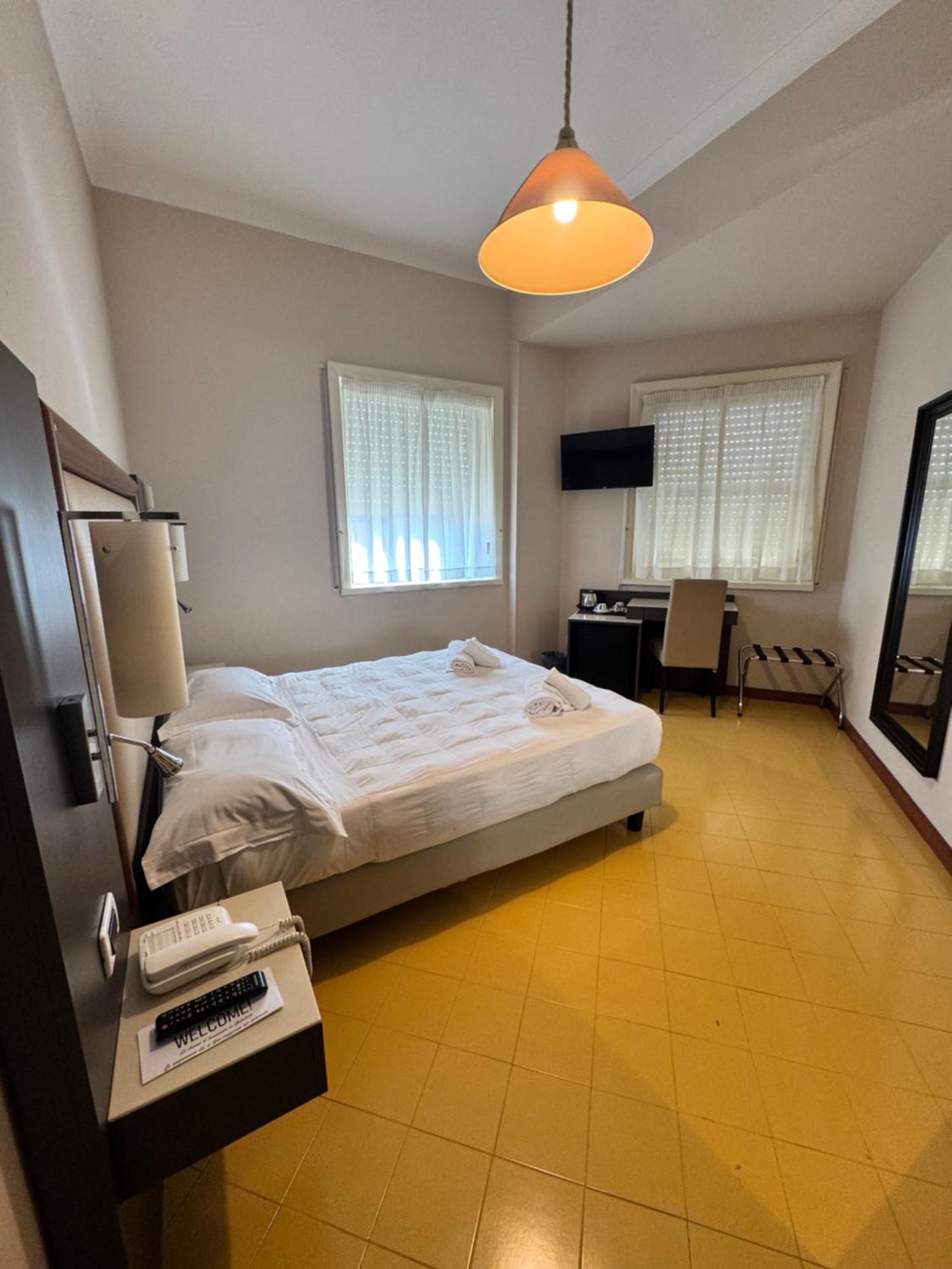 Grand Hotel Lamezia Lamezia Terme Eksteriør bilde